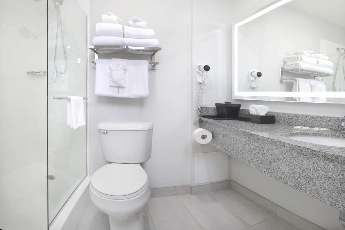 Pillow-top beds, desk, laptop workspace, blackout curtains