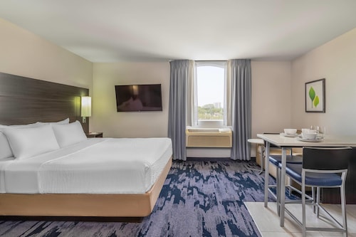 Quality Inn and Suites Winnipeg