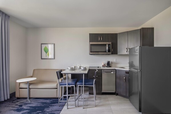 Suite, 1 King Bed with Sofa bed, Non Smoking (Efficiency, Upgrade)