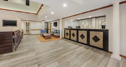 Best Western Alamo Suites