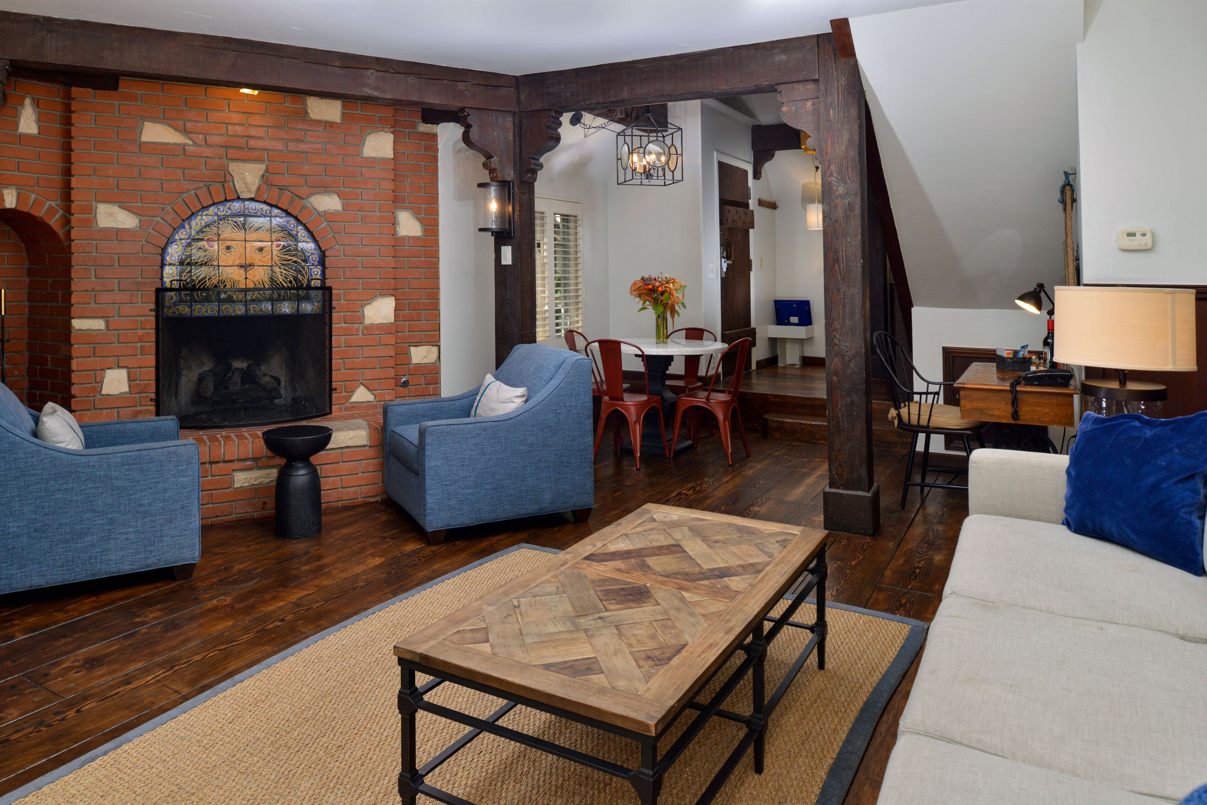 premium cottage | living area