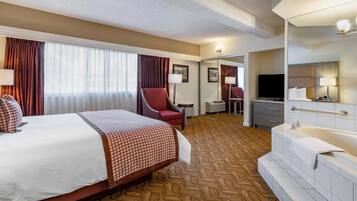 Premium bedding, pillowtop beds, in-room safe, desk