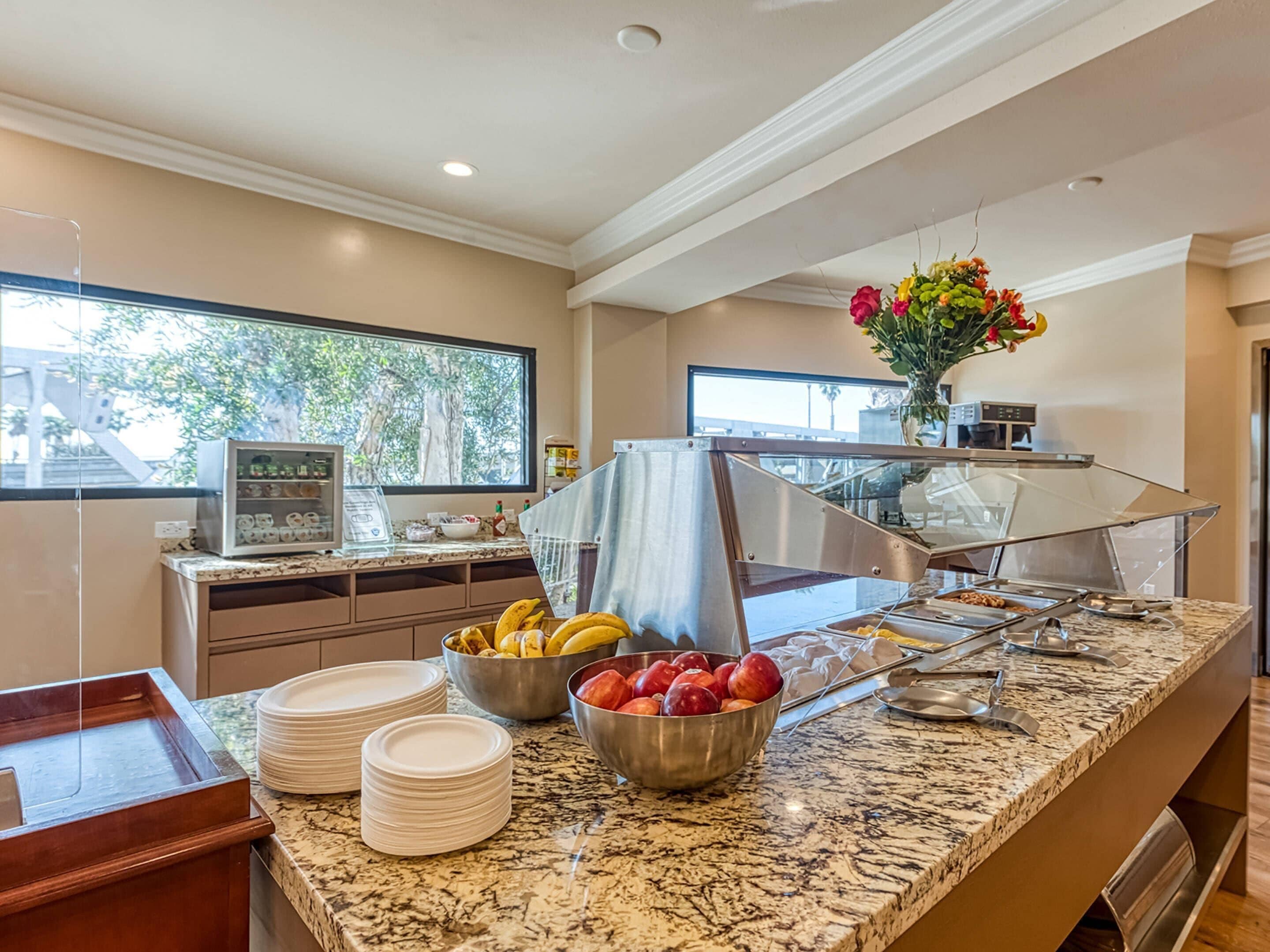 Free daily buffet breakfast