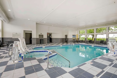 Indoor pool. Best Western Suites
