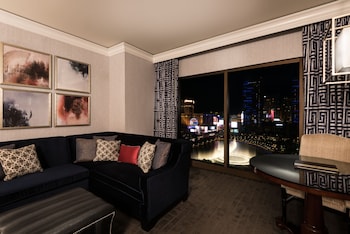 Pillowtop beds, in-room safe, desk, blackout drapes at Caesars Palace