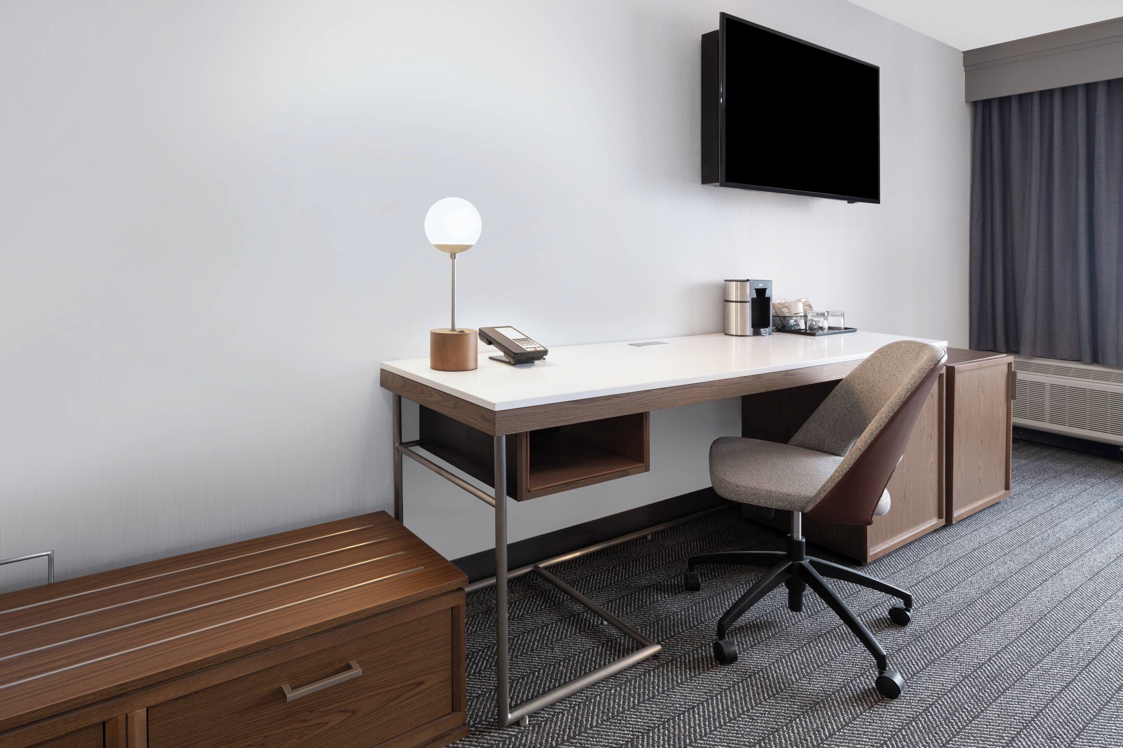 suite, 1 bedroom, non smoking, balcony | premium bedding, desk, iron/ironing board, free cots/infant beds