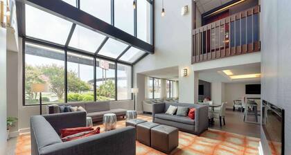 Best Western Plus Austin Central
