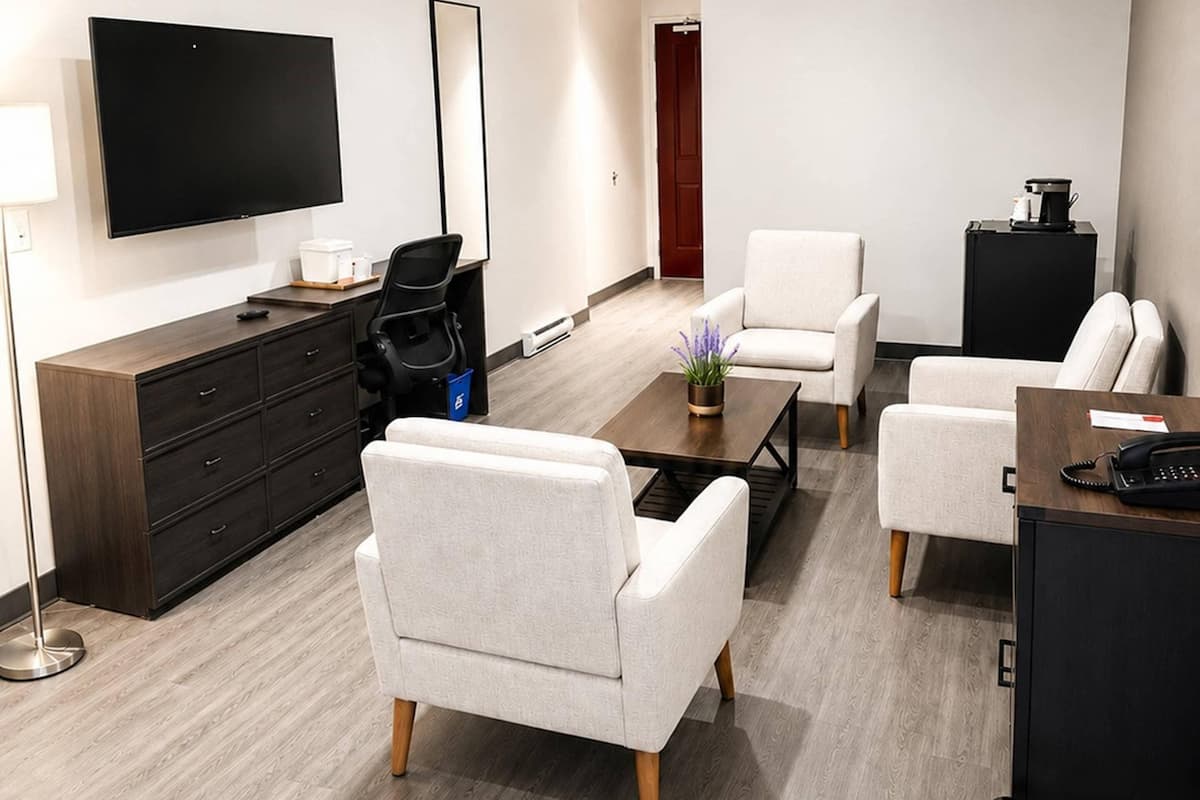 Suite, 1 très grand lit, non-fumeur | Literie hypoallergénique, bureau