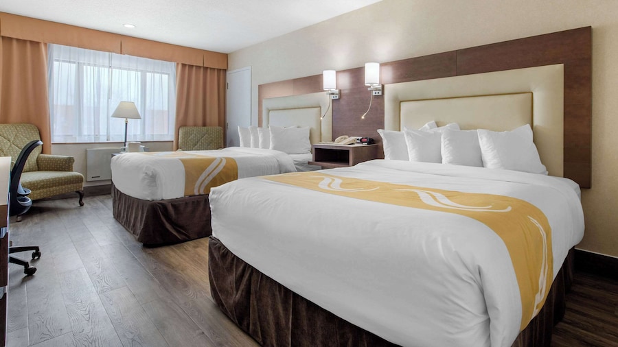 Quality Inn & Suites Gatineau