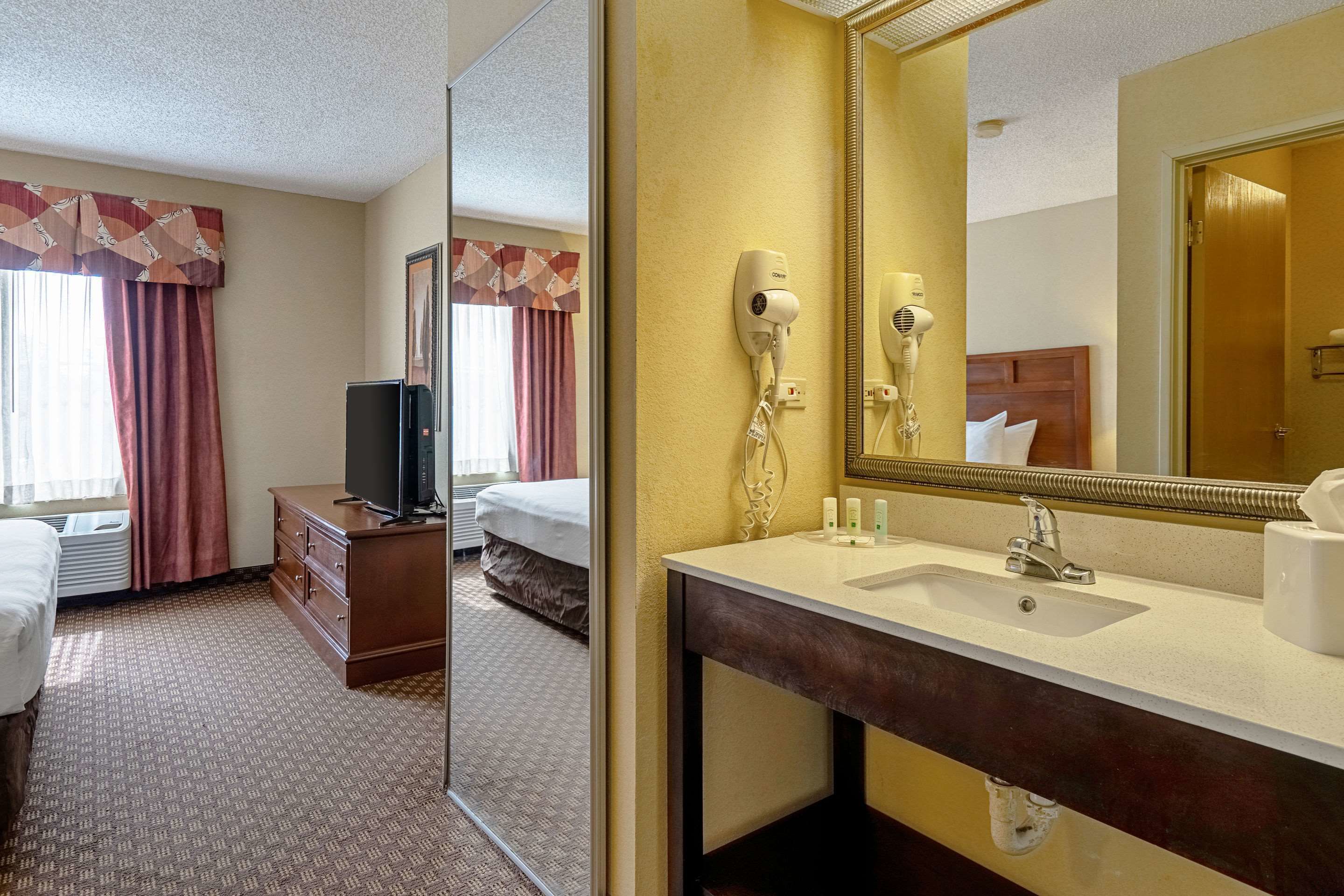 Foto - Quality Suites San Antonio Northeast
