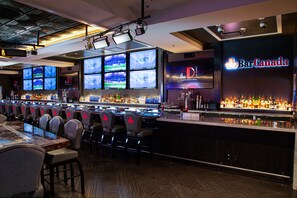 3 bars/lounges, sports bar - the D Las Vegas (Las Vegas)