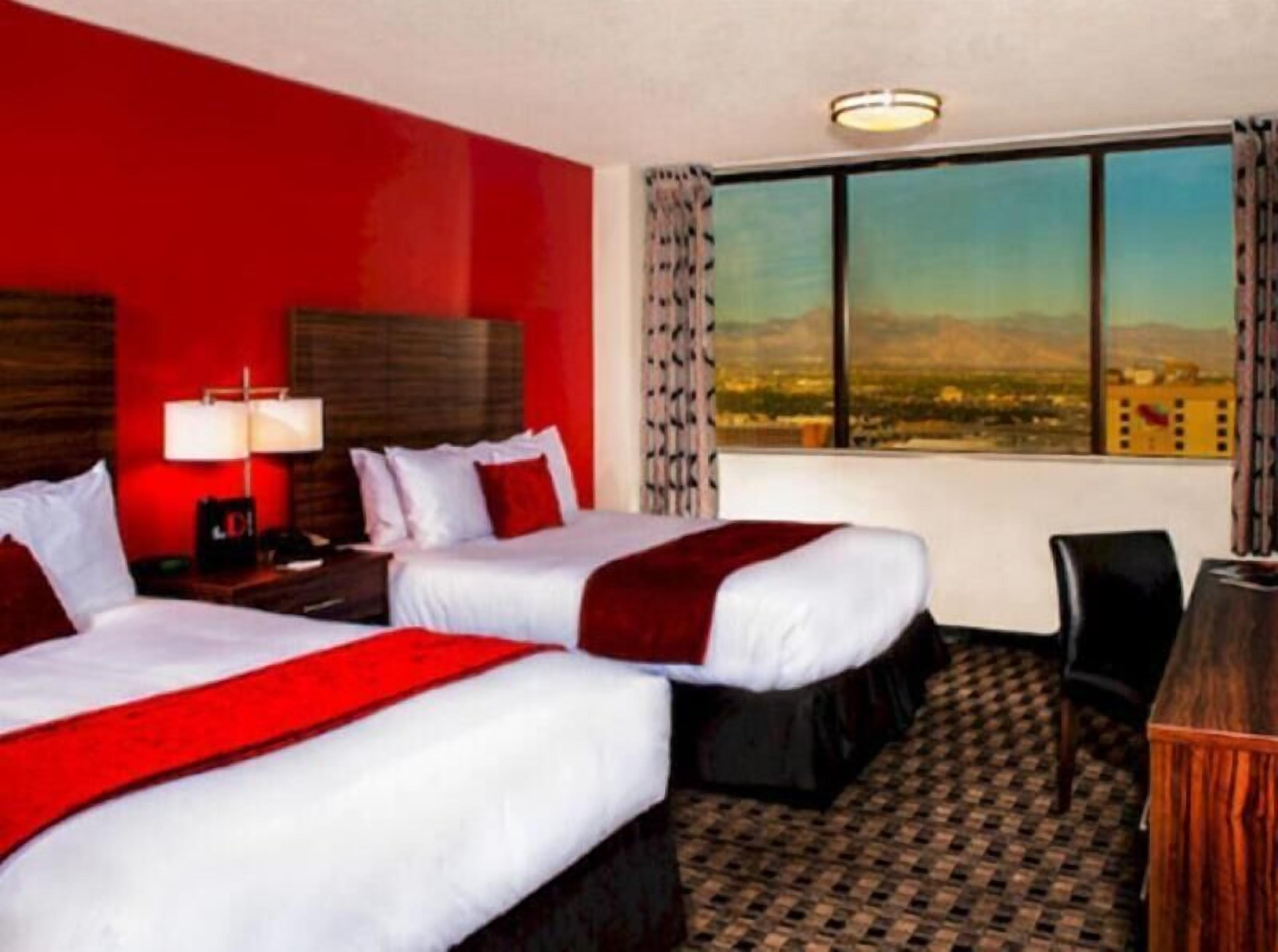 Premium bedding, in-room safe, desk, blackout curtains