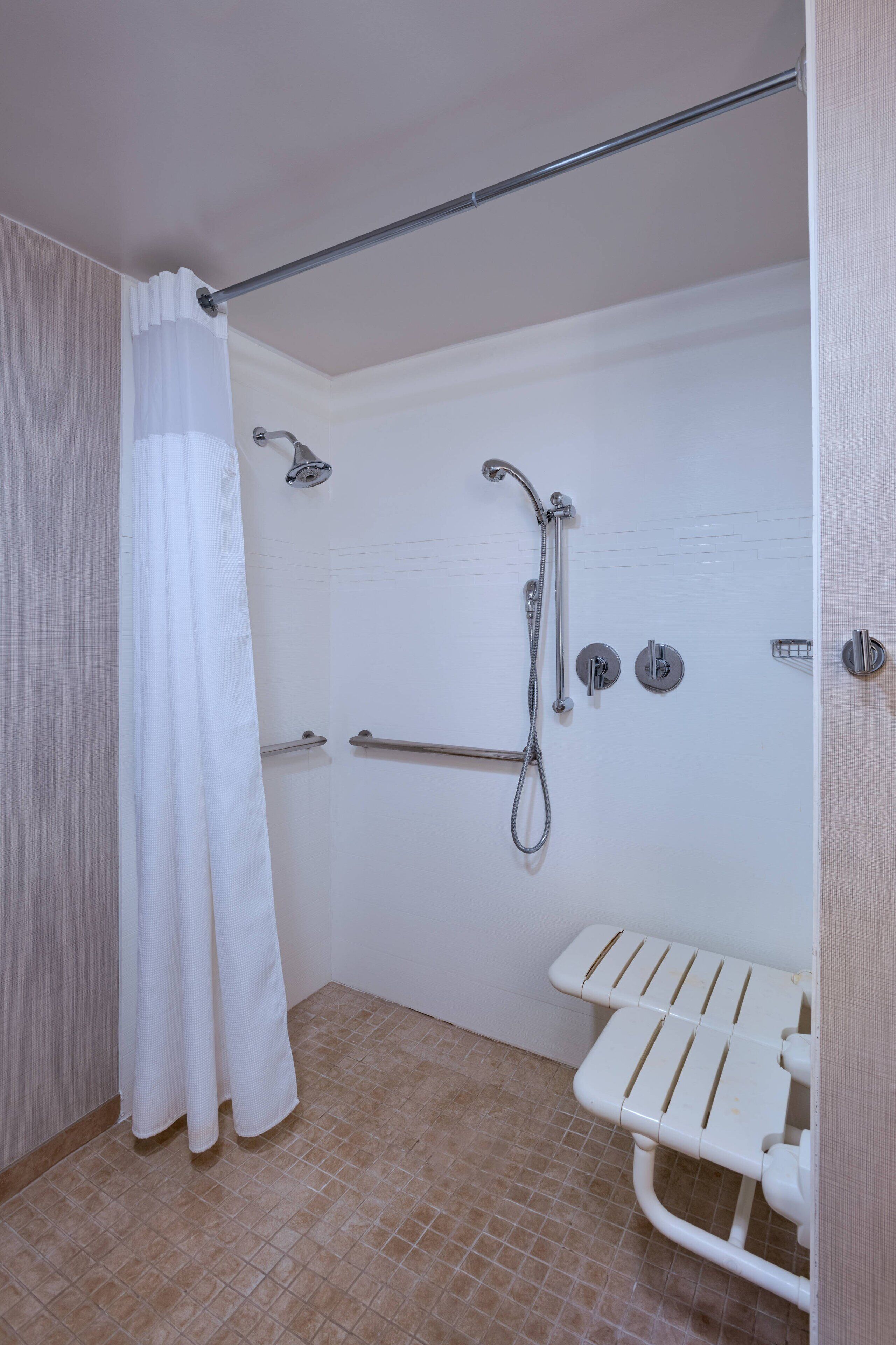 suite, 2 bedrooms, fireplace (mobility/hearing access, roll-in shwr) | bathroom | combined shower/bathtub, free toiletries, hair dryer, towels