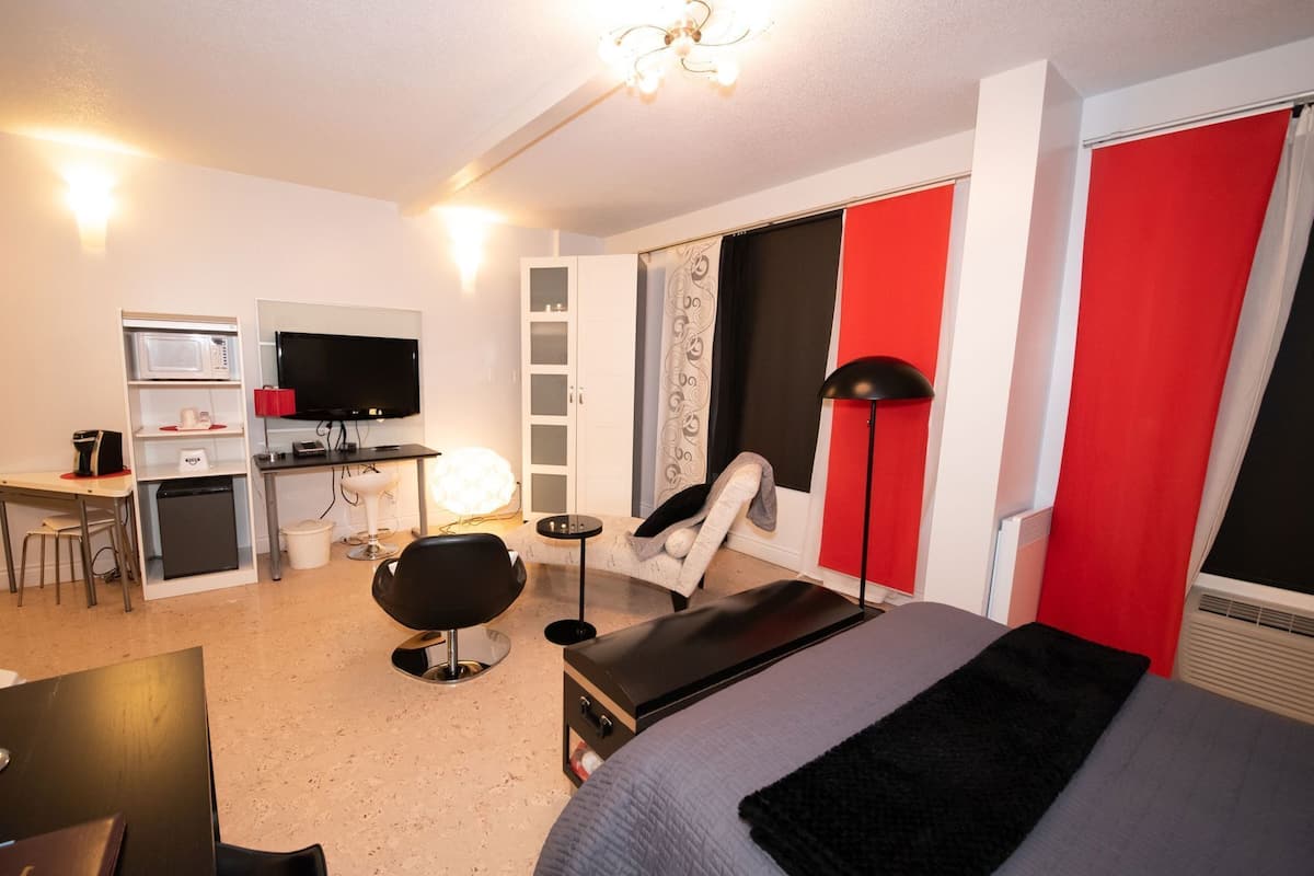 Sängtillbehör av högsta kvalitet, duntäcken och bäddmadrasser