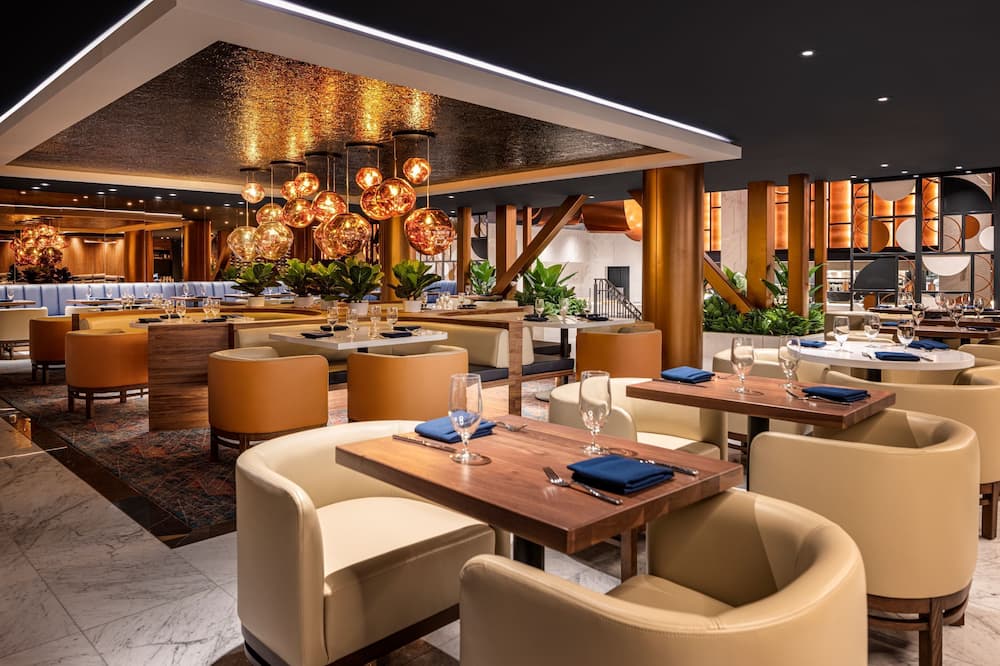 Harrah’s Las Vegas – A Caesars Rewards Destination