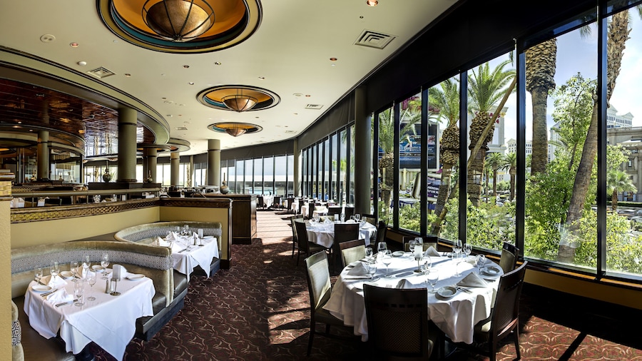 Harrah’s Las Vegas – A Caesars Rewards Destination