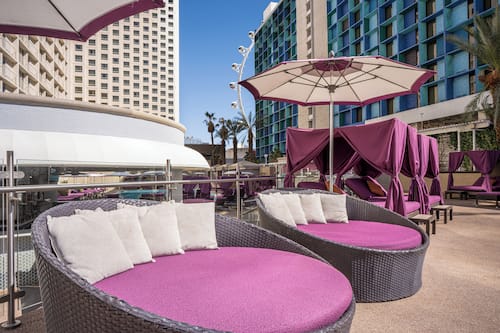Seasonal outdoor pool, open 9 AM to 6 PM, cabanas (surcharge)