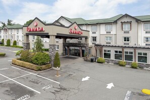 Exterior - Ramada by Wyndham Surrey/Langley (Surrey)