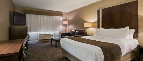 Työpöytä, pimennysverhot, silitysrauta/-lauta, ilmainen Wi-Fi