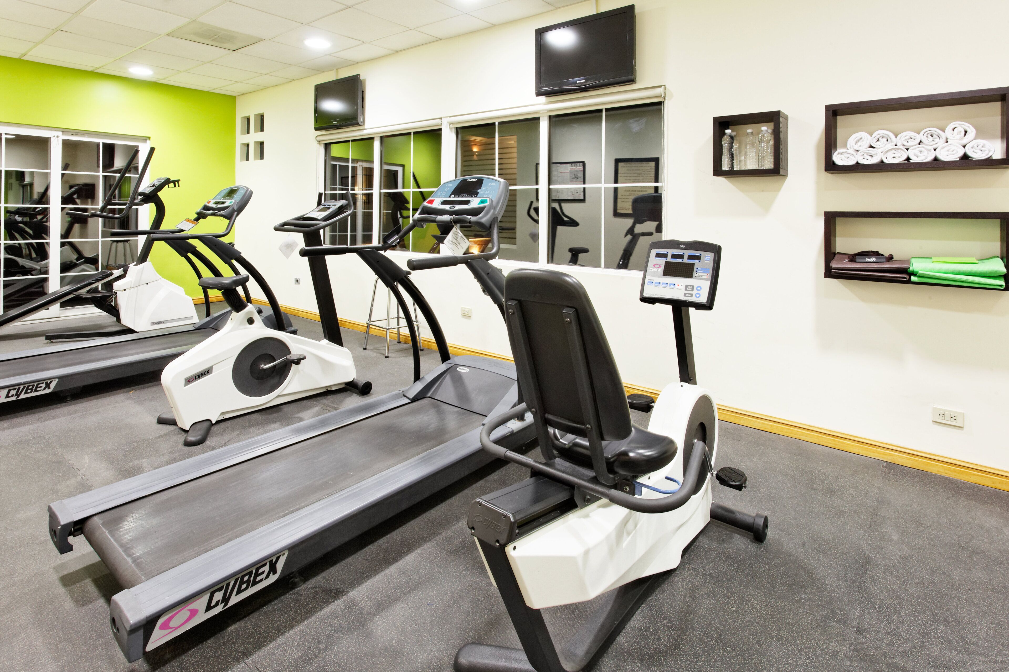 Photo - Holiday Inn Express Monterrey Galerias San Jeronimo, An Ihg