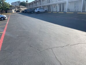 Ubetjent parkering (inkludert)