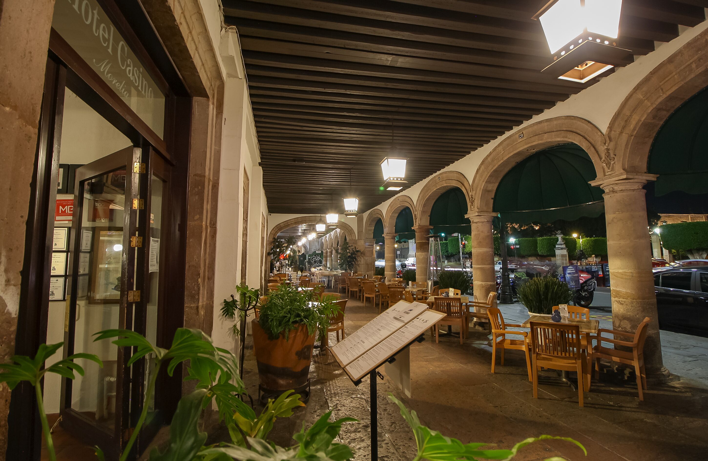 Se sirven desayunos, comidas y cenas 