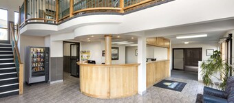 Days Inn by Wyndham Lethbridge