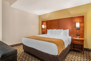 スイート 禁煙 | アイロン / アイロン台、可動式ベッド、WiFi (無料)、ベッドシーツ