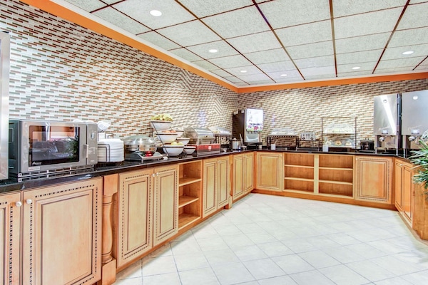 Free buffet breakfast