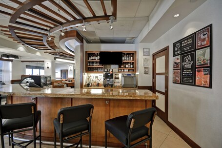 Hyatt Place Miami Airport West Doral - Image 33