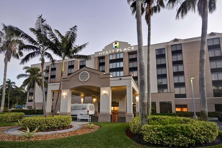 Hyatt Place Miami Airport West Doral - Image 4