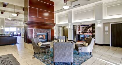 Hampton Inn & Suites by Hilton Calgary-Airport