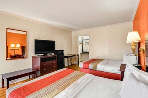 Free WiFi, bed sheets - Motel 6 Americus, GA (Americus)
