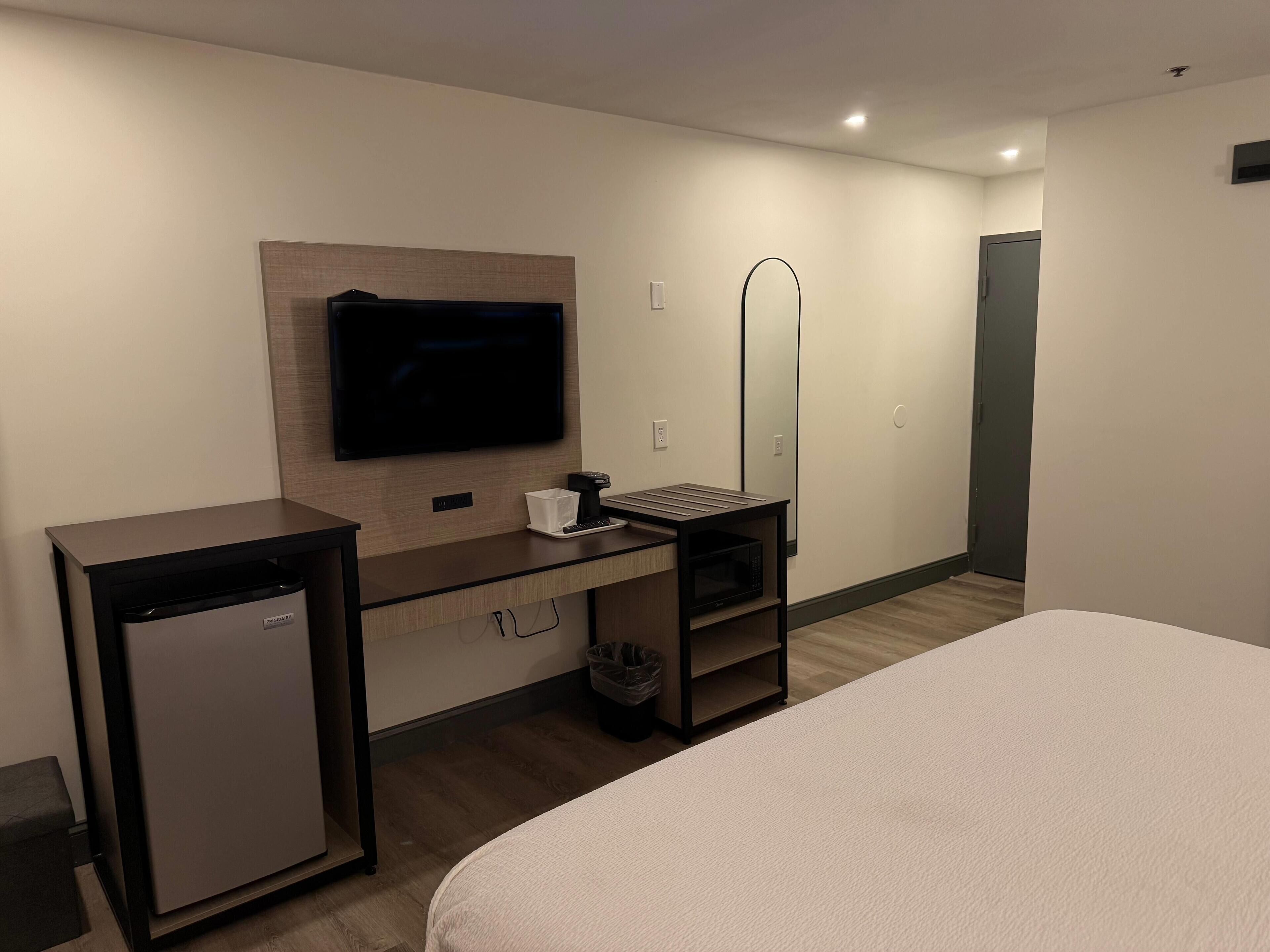 Premium bedding, desk, blackout drapes, iron/ironing board