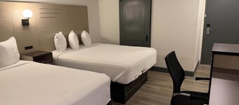 Ramada by Wyndham Albany GA