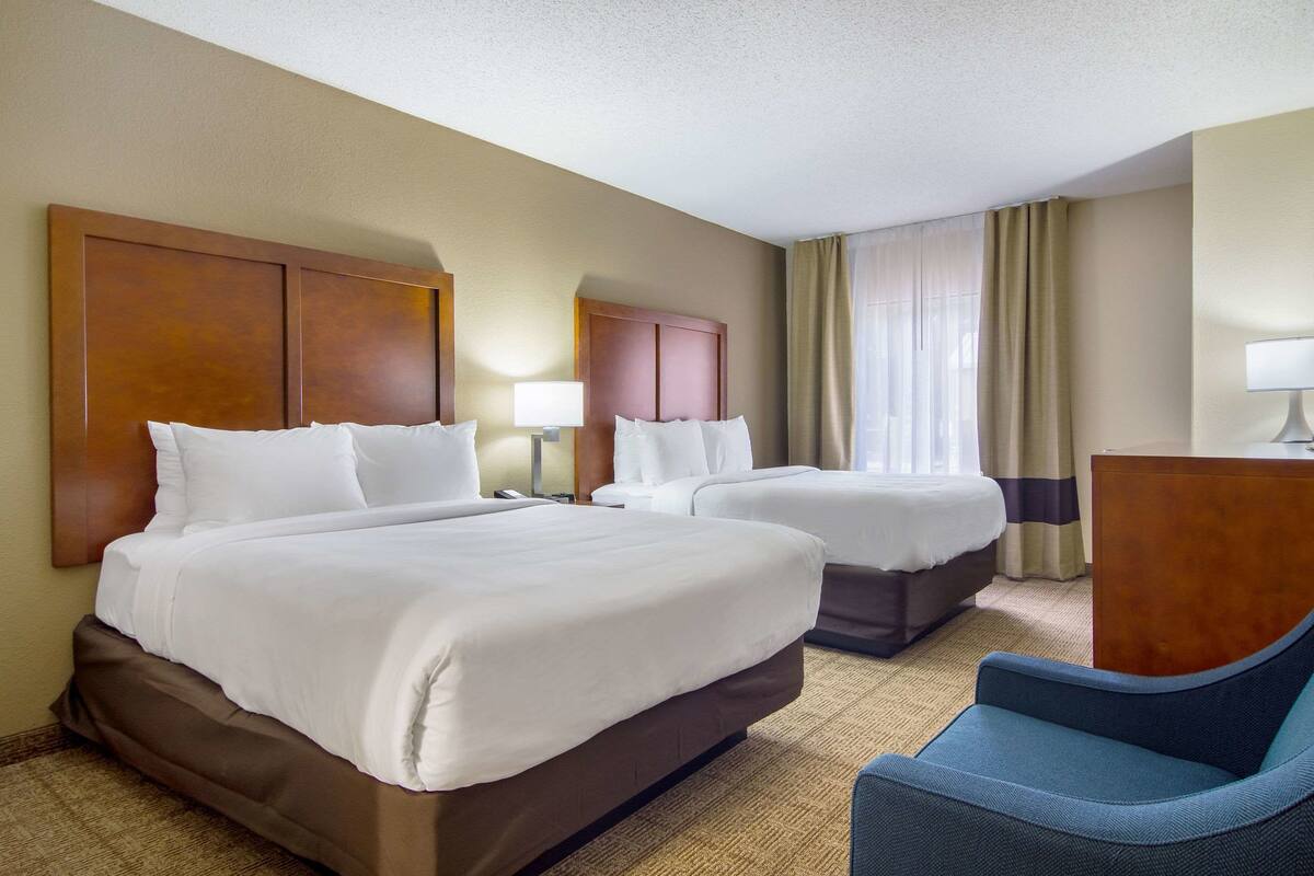 Standard Room, 2 Queen Beds, Non Smoking | Premium bedding, desk, blackout drapes, iron/ironing board