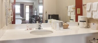 Days Inn by Wyndham Adairsville