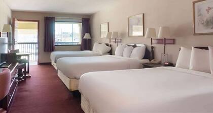 Days Inn by Wyndham Adairsville