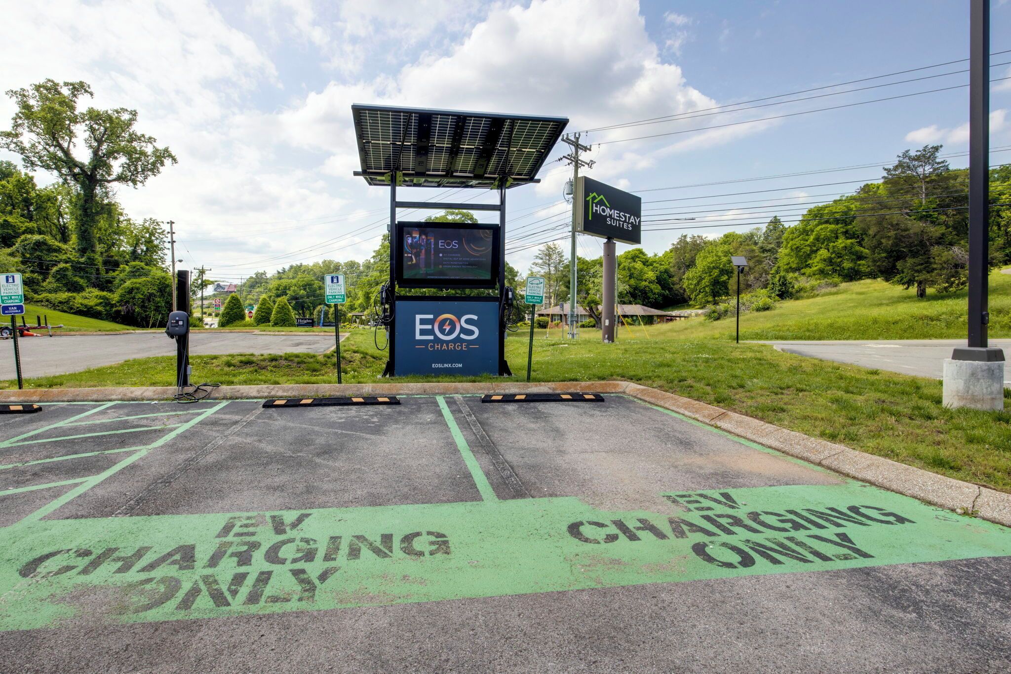 Foto - HomeStay Suites