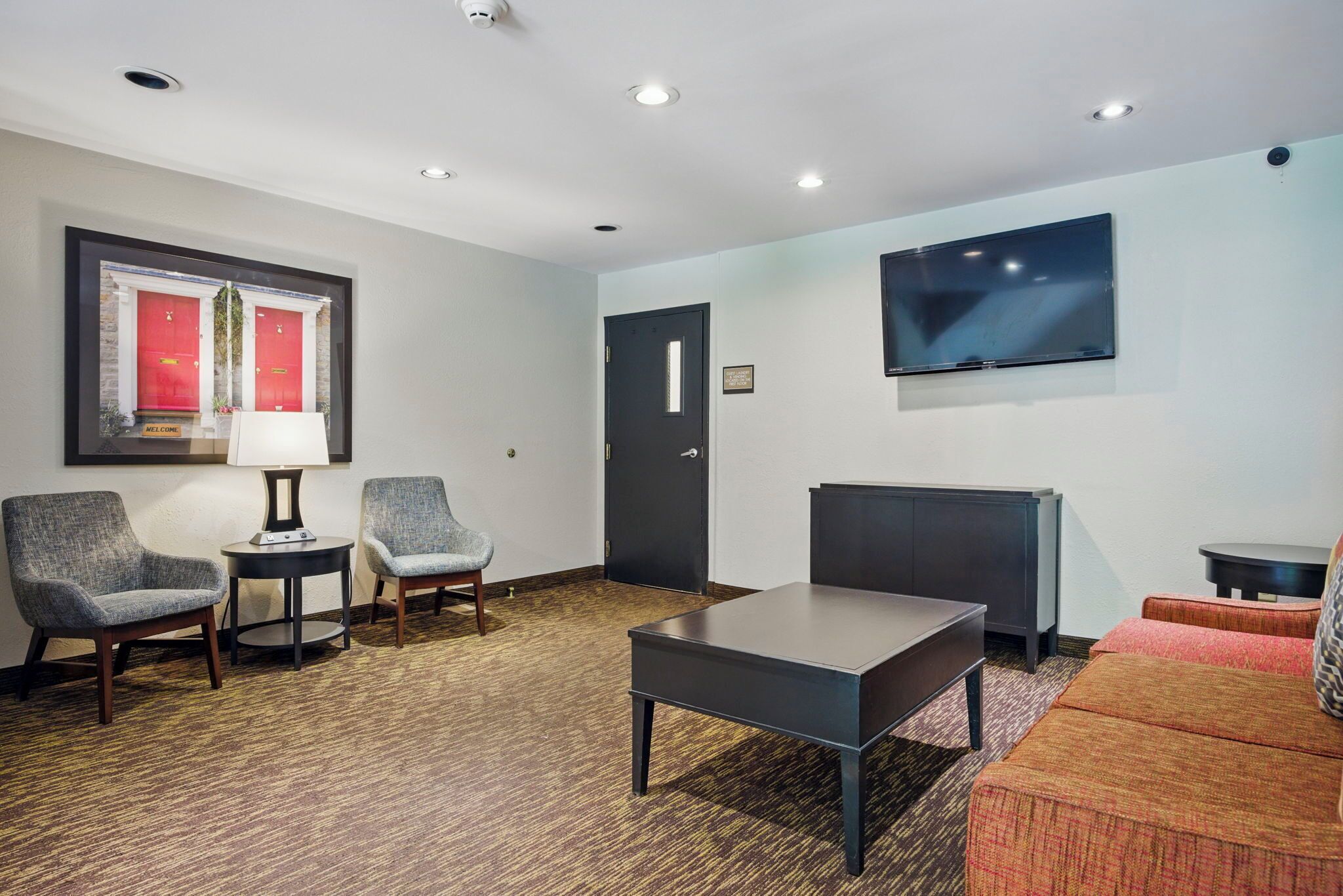 Foto - HomeStay Suites