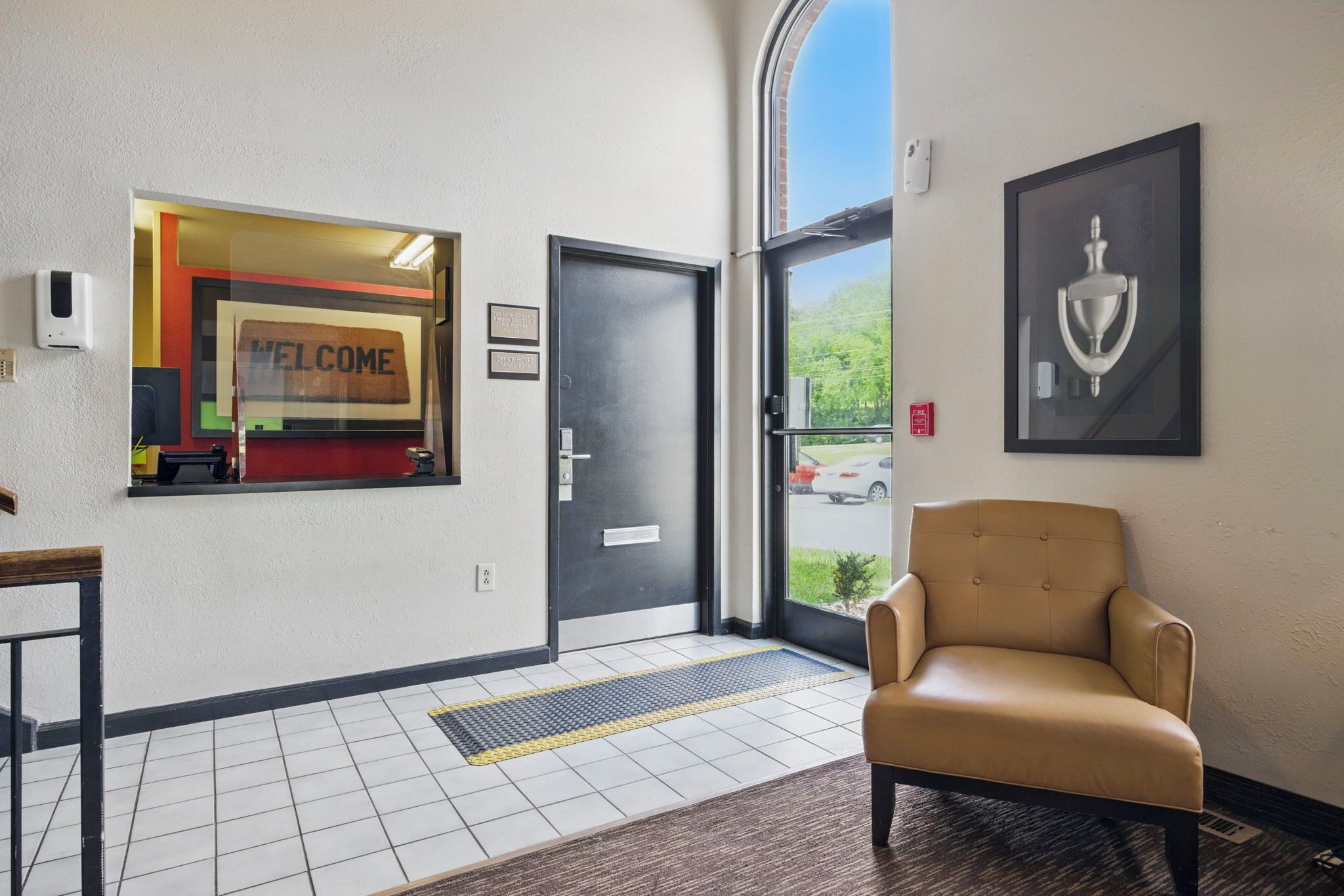 Foto - HomeStay Suites