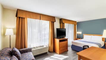 Suite, 1 Queen Bed with Sofa bed, Non Smoking | Laptop workspace, iron/ironing board, rollaway beds, free WiFi