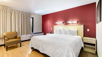 Blackout drapes, free WiFi, bed sheets