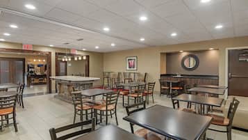 Gratis frukostbuffé varje dag