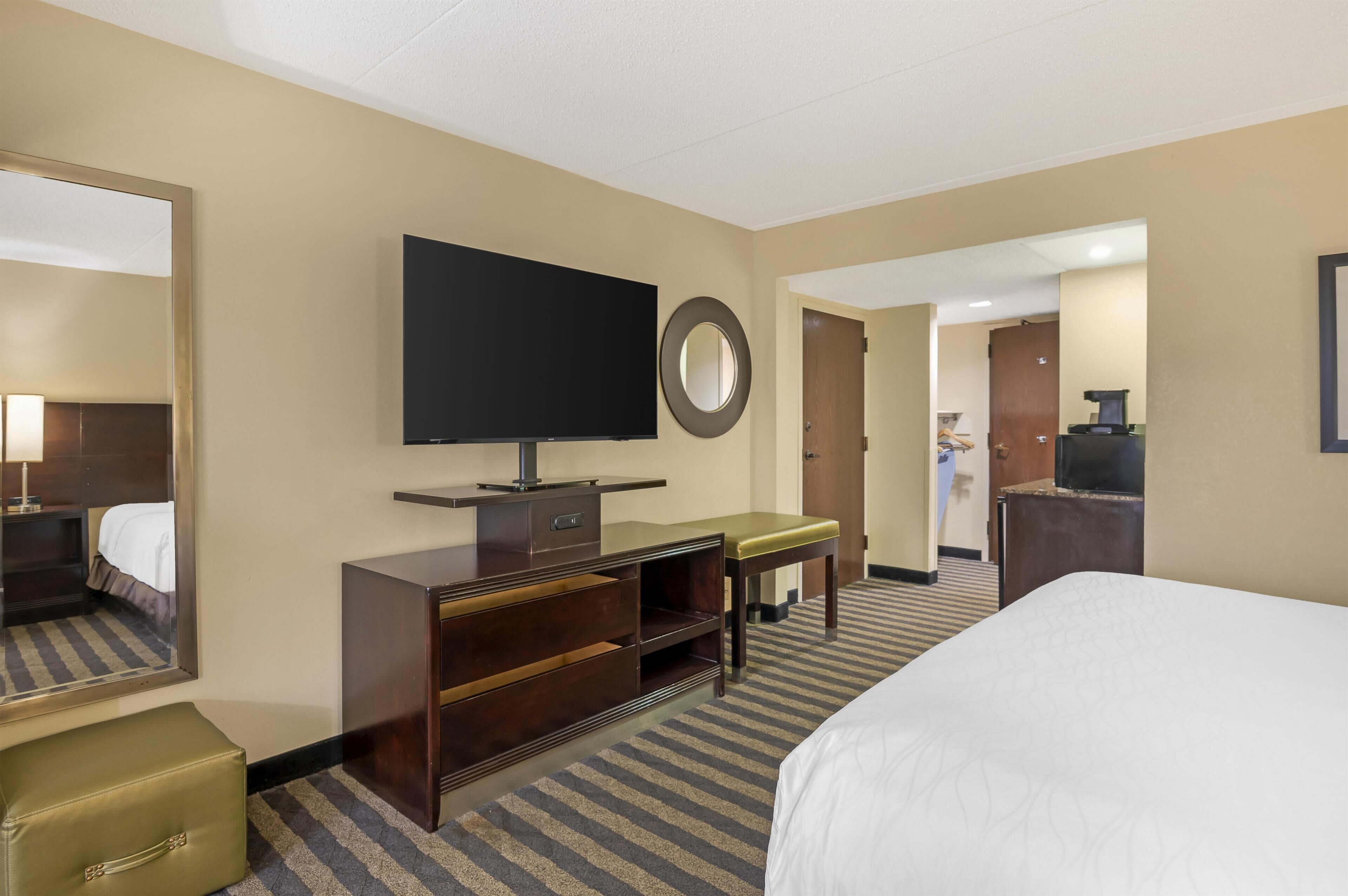 Photo - Best Western Suites near Opryland