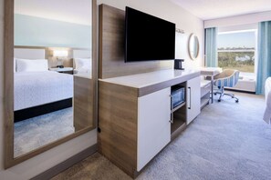 1 bedroom, premium bedding, desk, blackout curtains