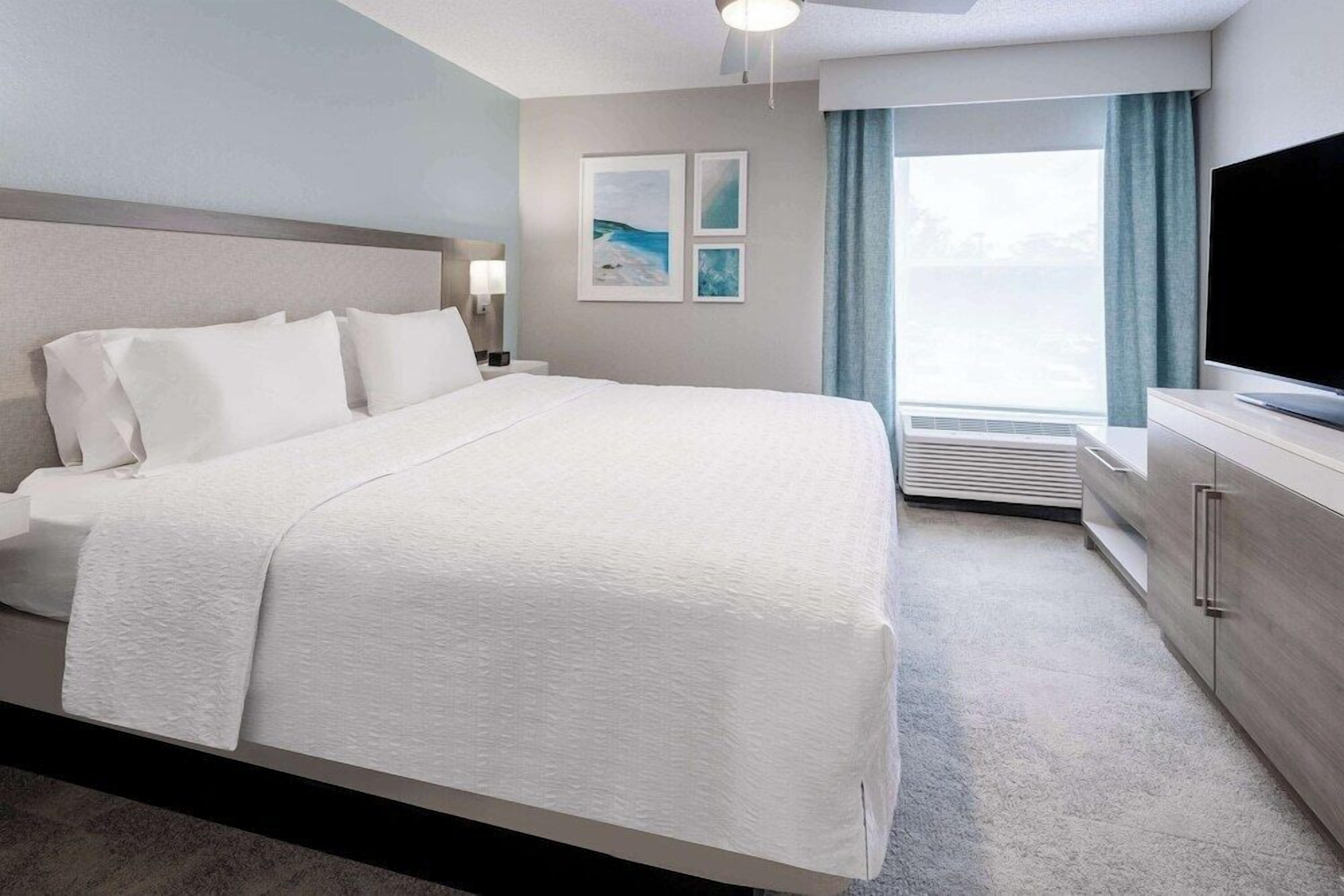 Premium bedding, desk, blackout curtains, iron/ironing board