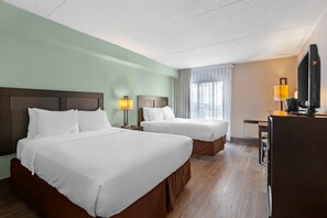 標準客房, 2 張加大雙人床, 非吸煙房 | 羽絨被、書桌、遮光布/窗簾、隔音