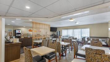 Free daily buffet breakfast