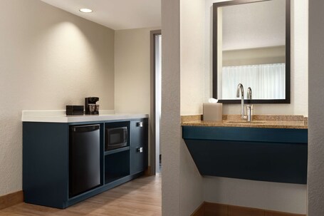 Embassy Suites by Hilton Miami International Airport - Image 43